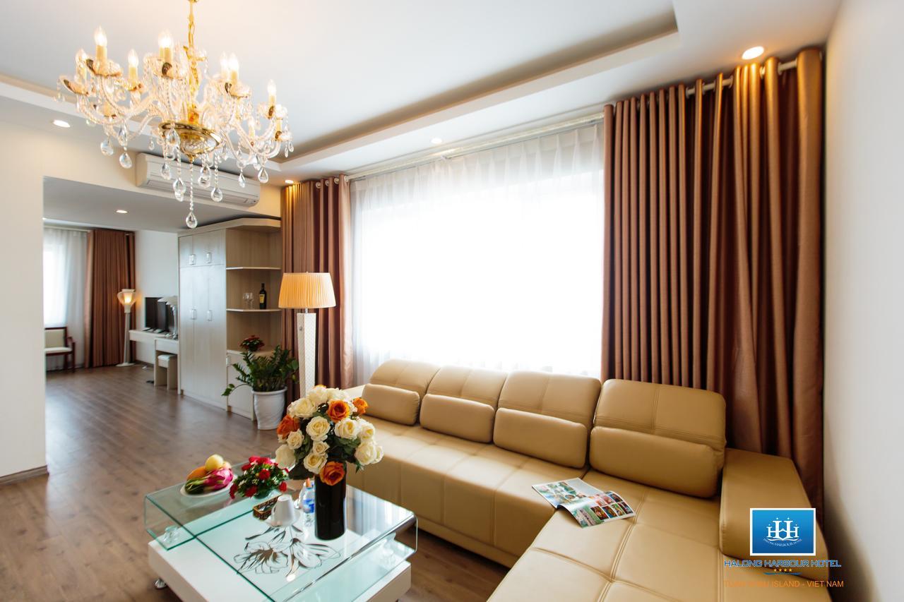Halong Harbour Hotel Ha Long Bagian luar foto