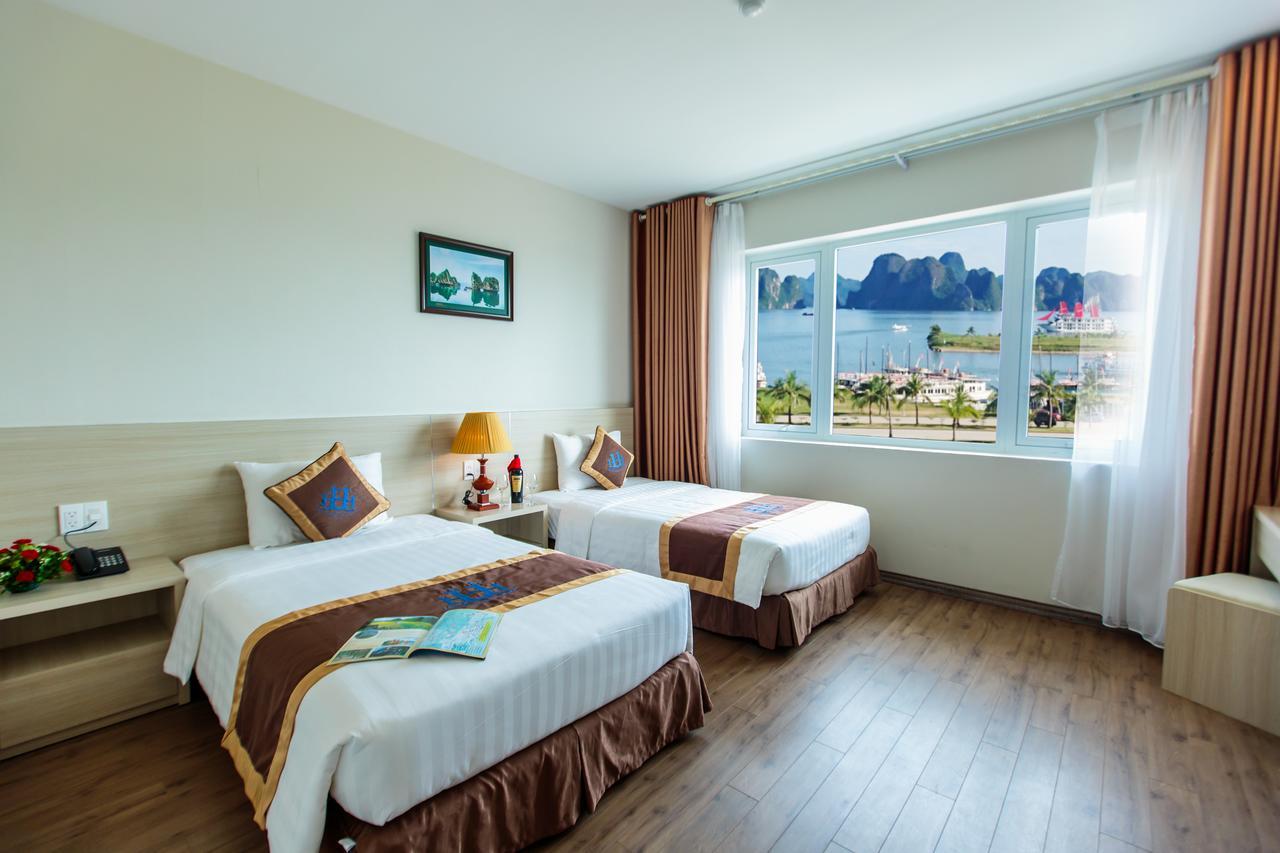 Halong Harbour Hotel Ha Long Bagian luar foto